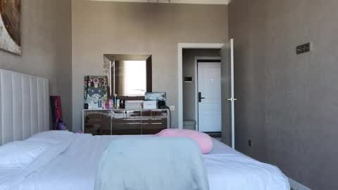 Snapshot of amyalwayshere chatting on November 2, 8:51 am girl next door named Amy online show from November 2, 8:51 am