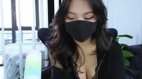 girl next door named Amy online show from January 24, 4:48 am