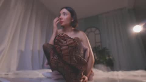 Amy Armstrong online show from March 16, 12:35 am