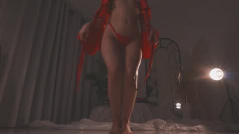 Amy Armstrong online show from October 8, 2:16 am