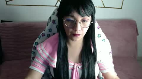 amycosplay99 online show from December 2, 7:10 am