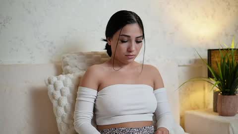  Amy  online show from June 2, 8:43 pm