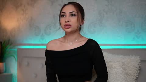  Amy  online show from January 15, 10:13 pm