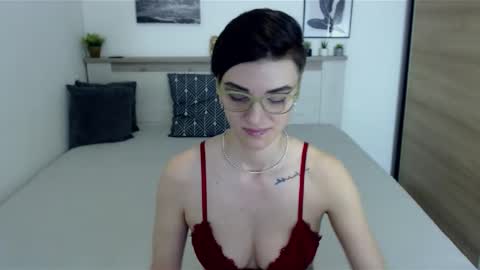 Hi there guys  My pleasure in your hands  pvt is open online show from January 29, 8:25 pm