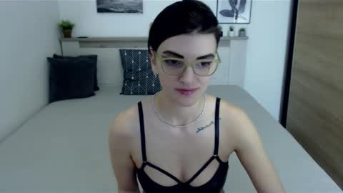 Hi there guys  My pleasure in your hands  pvt is open online show from February 2, 11:08 am