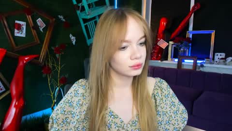 Amy online show from March 31, 5:40 am