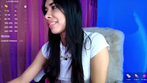 Snapshot of amyolimpo chatting on September 13, 9:56 pm Amy ... Nice to meet u thumb up me please its important online show from September 13, 9:56 pm