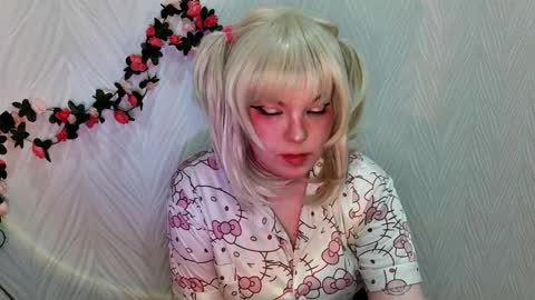 Amy online show from March 10, 9:08 pm