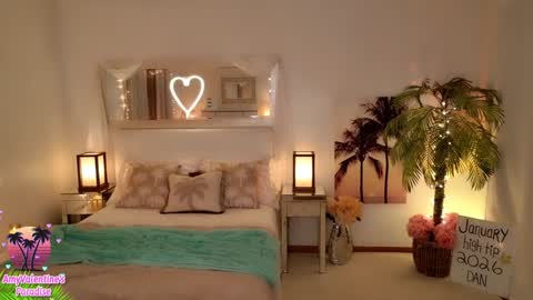  AmyValentine  online show from January 7, 6:50 am