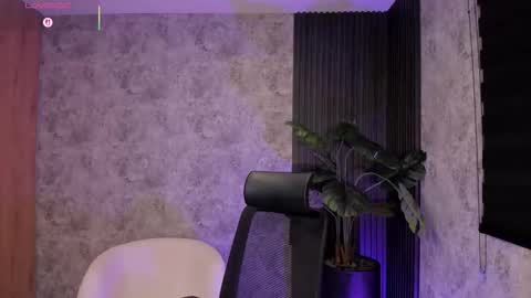 AMY WALKER online show from October 10, 10:09 am