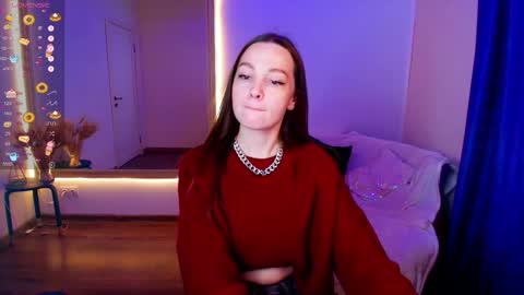 Snapshot of an6elica chatting on October 4, 3:01 am Angie online show from October 4, 3:01 am