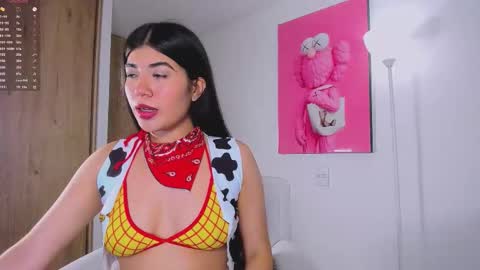 Ana online show from October 19, 6:43 pm