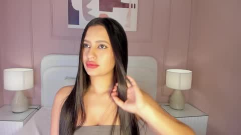 Snapshot of ana_beckett chatting on February 25, 10:59 am Ana  online show from February 25, 10:59 am