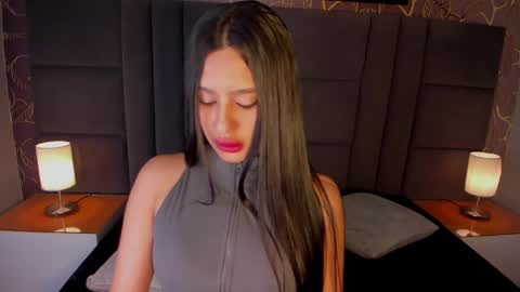 Snapshot of ana_beckett chatting on February 11, 11:53 am Ana  online show from February 11, 11:53 am