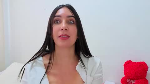 Ana  IG an castillo 1 online show from November 17, 12:28 pm