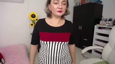  Ana  online show from December 20, 11:43 am