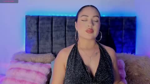 Ana online show from April 6, 1:16 am