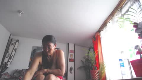 Ana online show from September 18, 4:27 pm