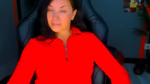 Ana online show from March 25, 2:09 pm