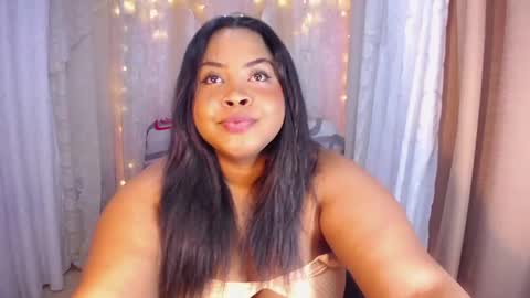 Snapshot of ana_off_alana chatting on January 24, 1:03 am Ana online show from January 24, 1:03 am