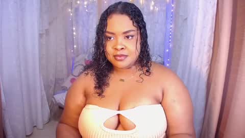 Snapshot of ana_off_alana chatting on February 21, 11:32 pm Ana online show from February 21, 11:32 pm