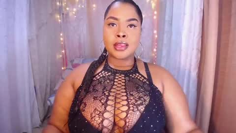 Snapshot of ana_off_alana chatting on February 22, 10:26 pm Ana online show from February 22, 10:26 pm