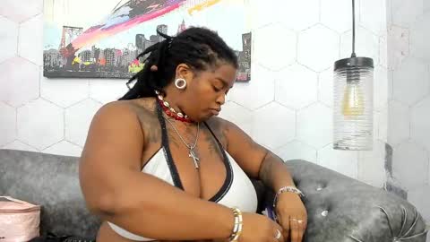 ANNA FUENTES online show from March 3, 11:36 am