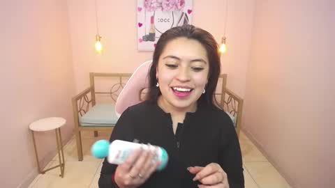 Anabeell online show from January 8, 8:35 pm