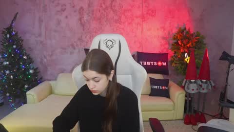 Sweet girls online show from December 19, 12:01 pm