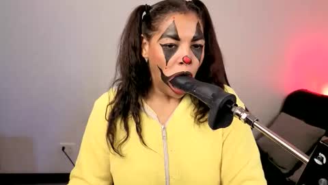 anabel alice gandara  online show from October 2, 11:48 am