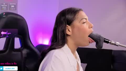 anabel alice gandara  online show from October 9, 8:40 am