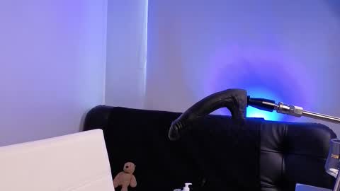 Anabel Alice Gandara online show from March 23, 2:12 pm