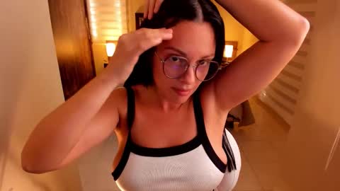 Snapshot of anabel_25 chatting on October 29, 8:33 pm Anabel online show from October 29, 8:33 pm