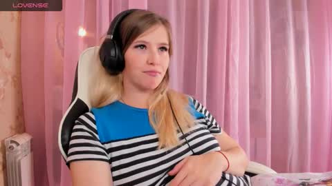 AnabelMelody online show from October 19, 6:32 pm