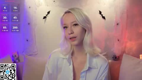 Snapshot of anadeya chatting on October 30, 12:57 am Deya online show from October 30, 12:57 am