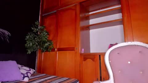 Anahi online show from October 21, 3:21 am