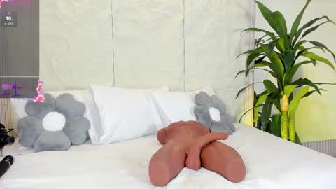 Anahin online show from March 12, 12:30 pm