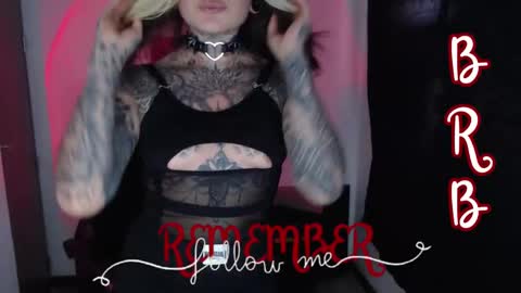 Snapshot of anai_gomez chatting on December 6, 8:06 pm Callme Mistress Ani online show from December 6, 8:06 pm
