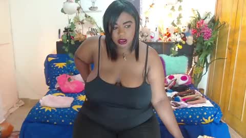 anai_valentinex online show from December 13, 2:38 pm