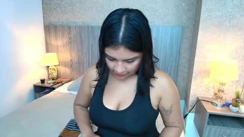Anais online show from May 28, 11:30 am