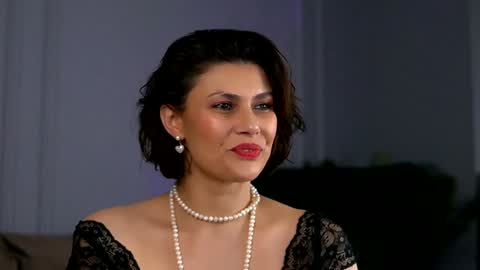 Anais online show from January 30, 5:30 am