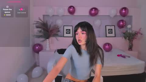 Anais online show from September 9, 9:25 pm