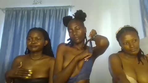 Analeia online show from February 9, 1:46 pm