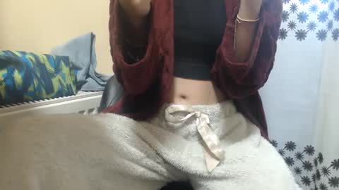 analove200 online show from February 24, 5:41 am