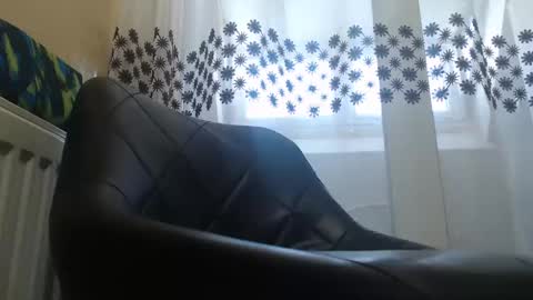 analove200 online show from February 20, 7:34 am