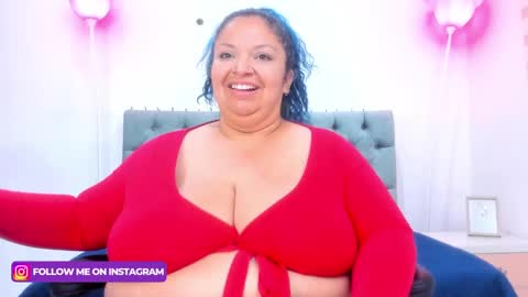 Snapshot of anamariiarios chatting on February 8, 7:59 pm Ana Maria online show from February 8, 7:59 pm