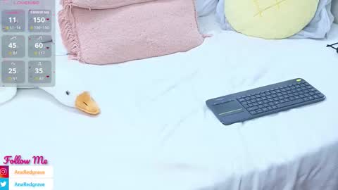 Snapshot of anaredgrave chatting on October 7, 3:05 pm Anastasia Redgrave online show from October 7, 3:05 pm