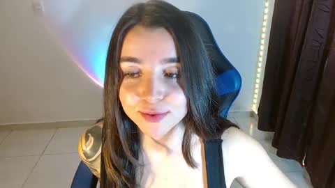 ana 3 online show from December 7, 10:06 pm