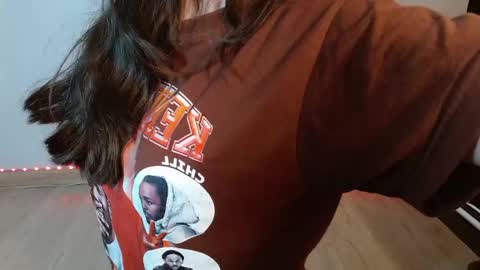 ana 3 online show from September 19, 2:43 am