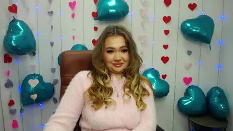 anastacyyellig online show from February 15, 8:12 pm